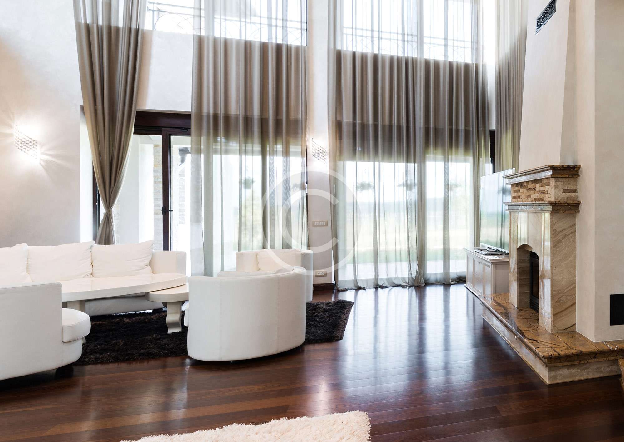 Curtain and Drapery Hardware